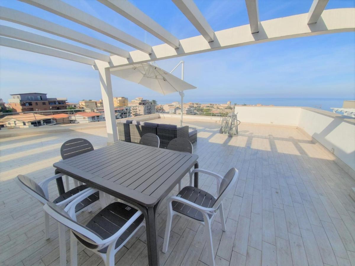 Apartament Sapphire Penthouse Tropea Zewnętrze zdjęcie